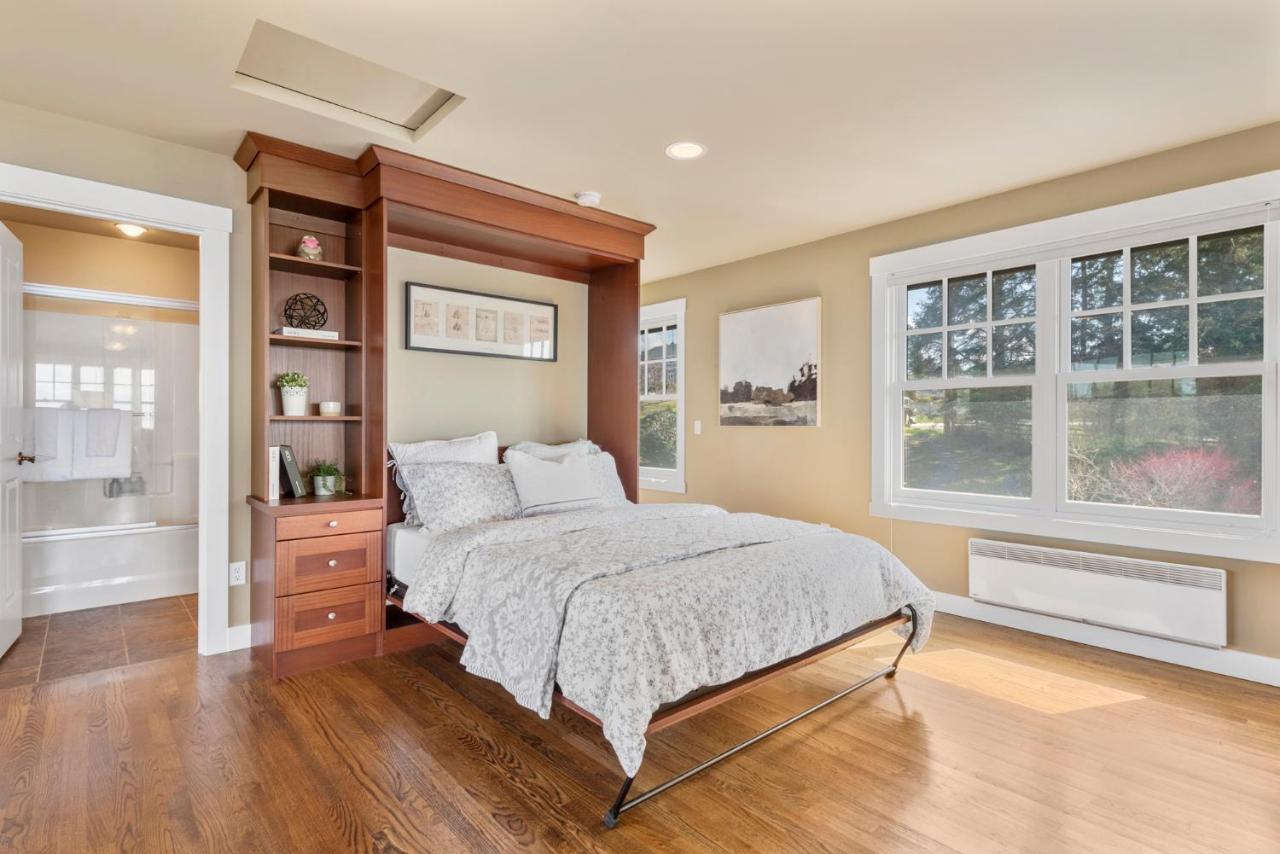 @ Marbella Lane - Waterfront Studio Whidbey Island Apartment Coupeville Bagian luar foto